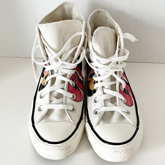 Women’s LE Converse Girls Unite in Red, Pink, Gold White High-Tops, Floral Tread - Picture 3 of 12